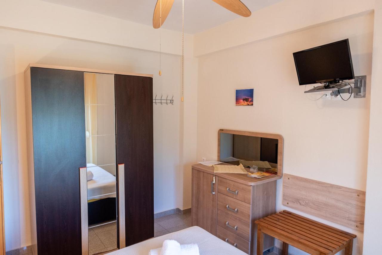 Nikos Apartments أورموس باناجياس المظهر الخارجي الصورة