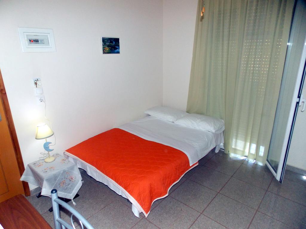 Nikos Apartments أورموس باناجياس المظهر الخارجي الصورة